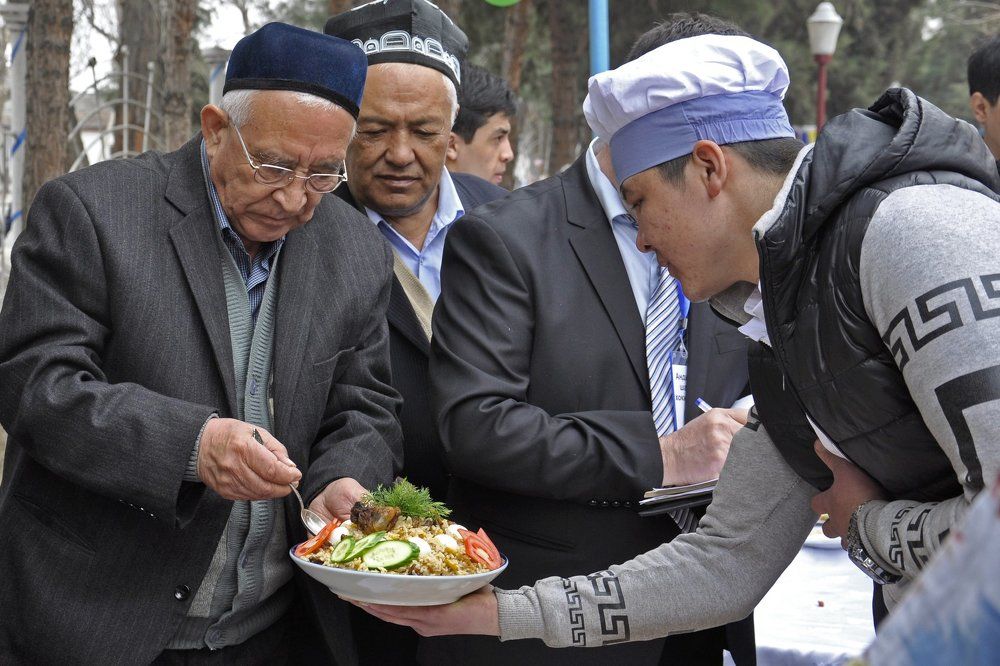 Дегустация плова жюри