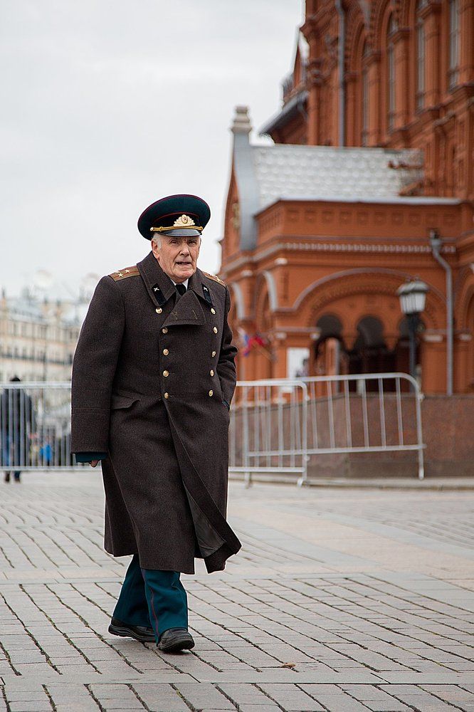 100 лет революции.