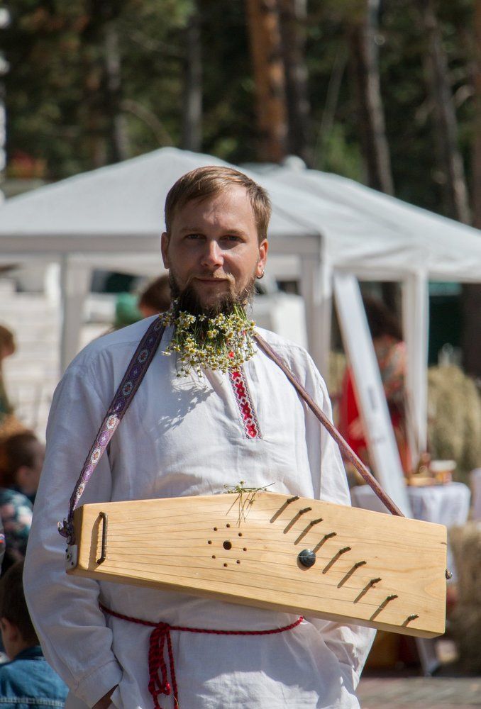 Лето в бороду)