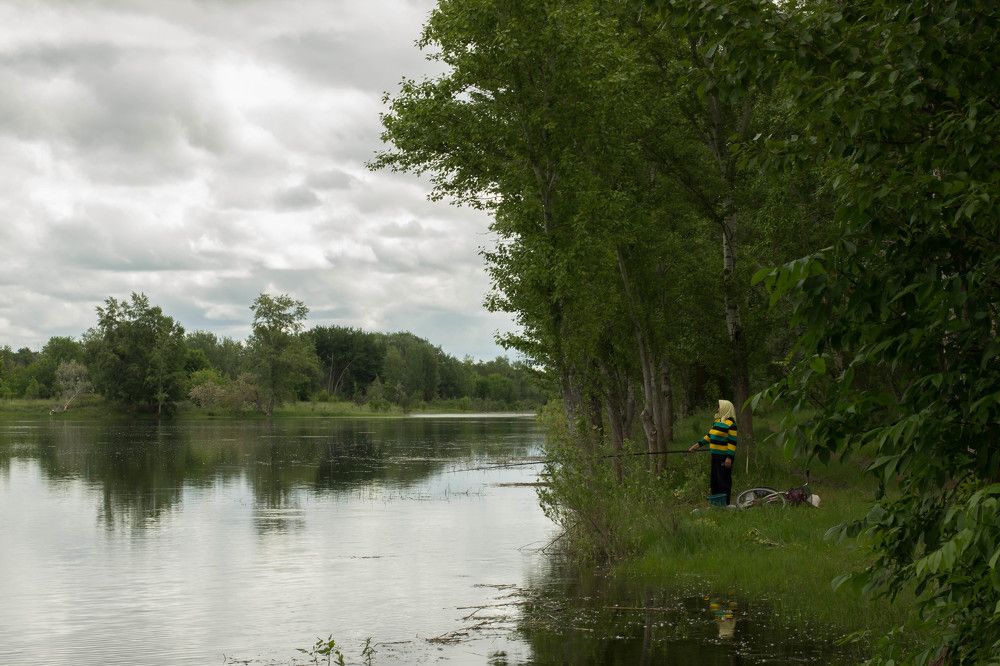 На рыбалке.