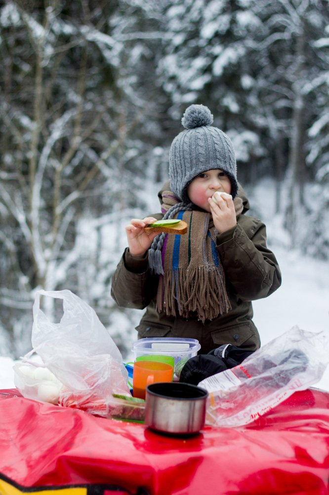 Война войной, а обед по расписанию.