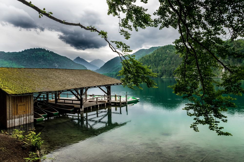 Тишина перед дождём .