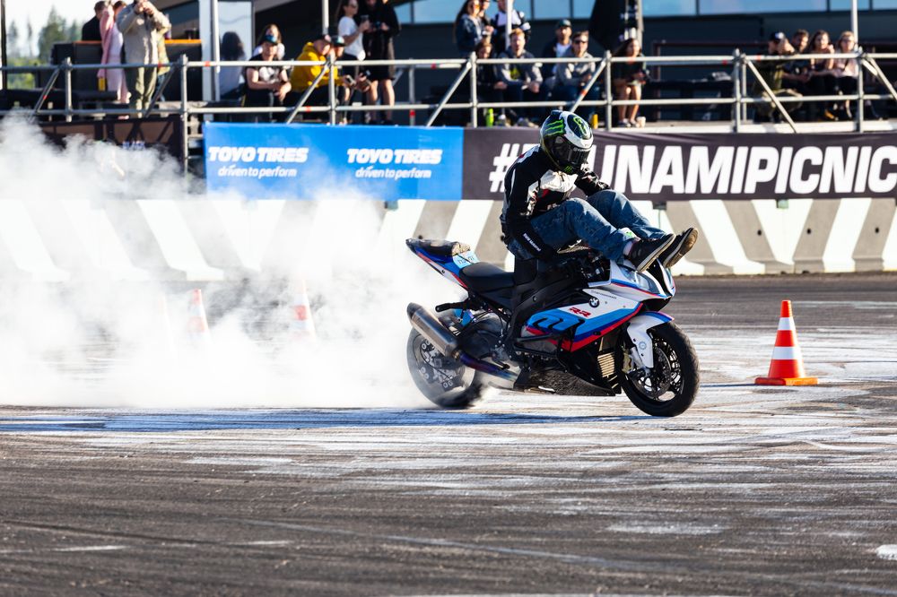 Фотография автора Самоловов Андрей