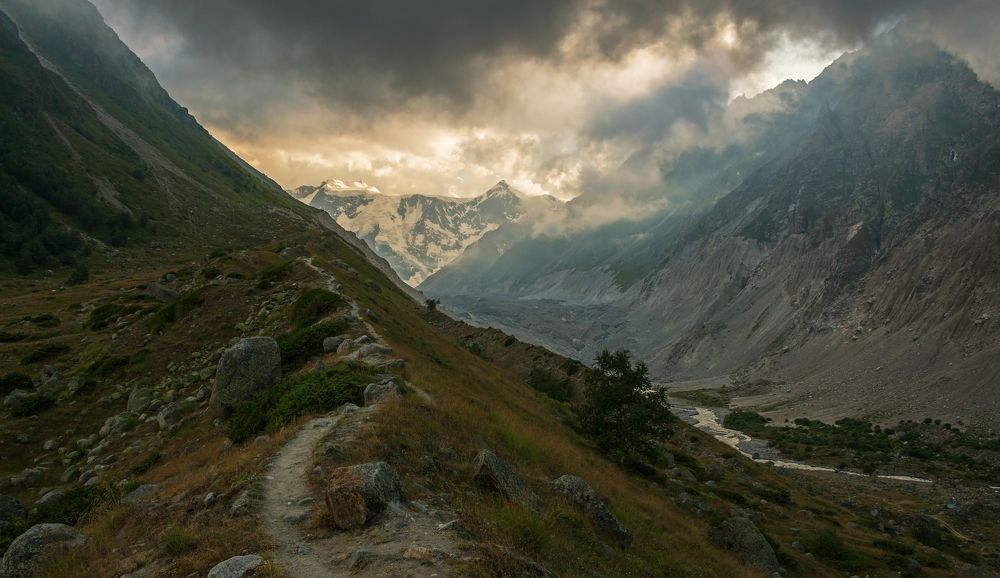 сквозь вуаль заката...