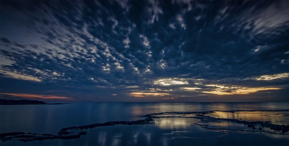 Закат в Гиват Ольге