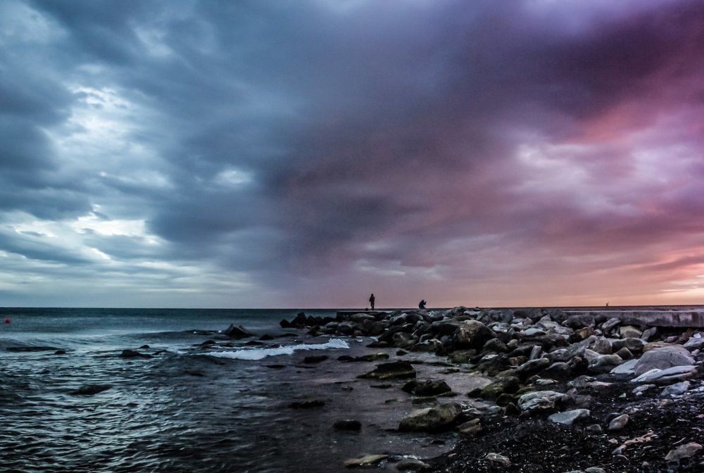 Надвигается буря...