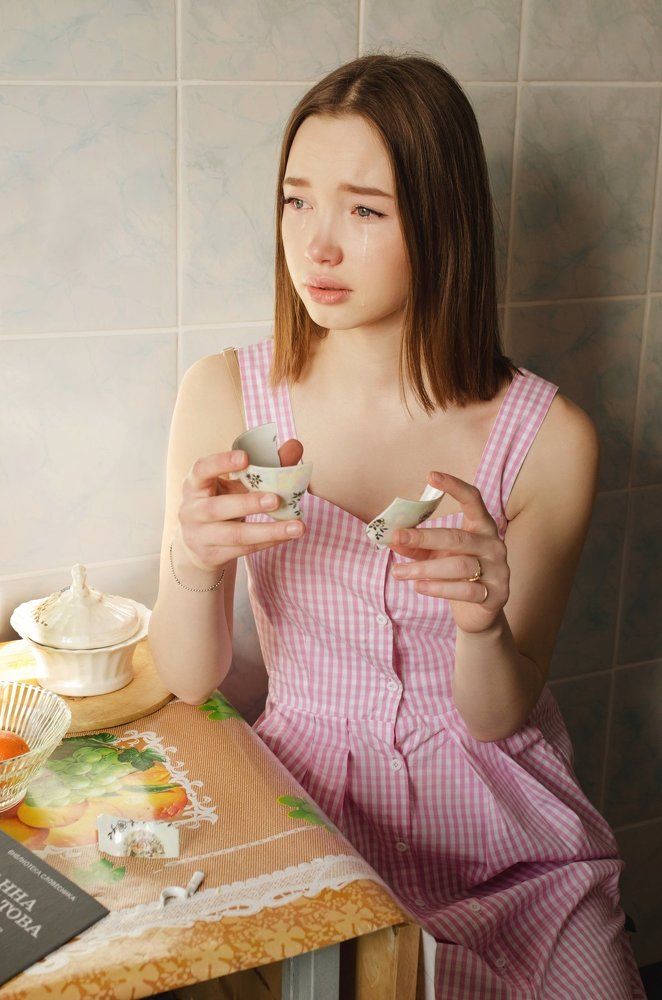 Разбитая чашка