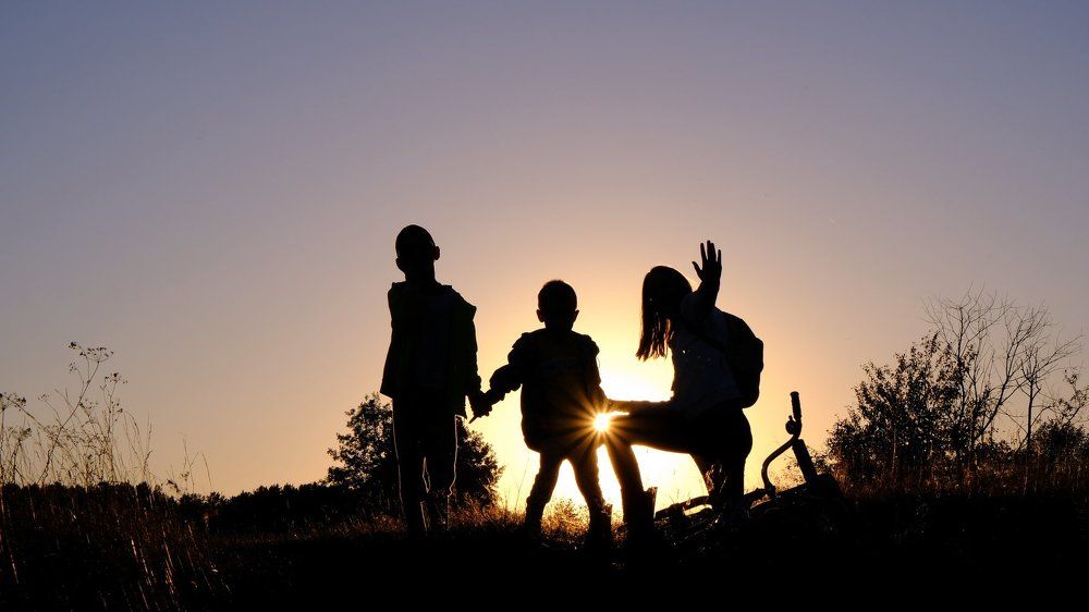 Дети и солнце