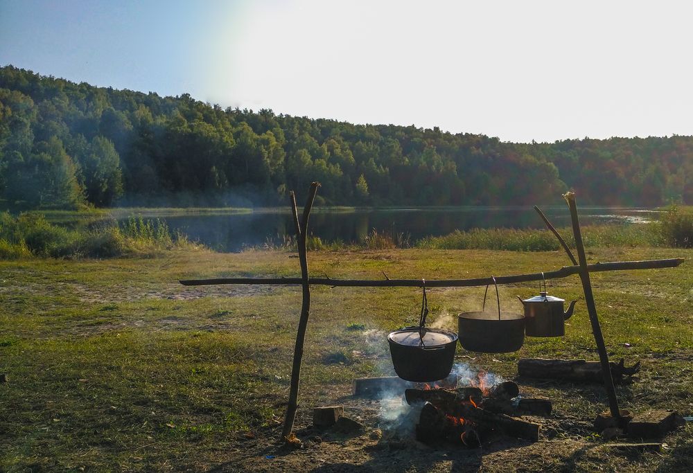 Безмятежное утро на озере