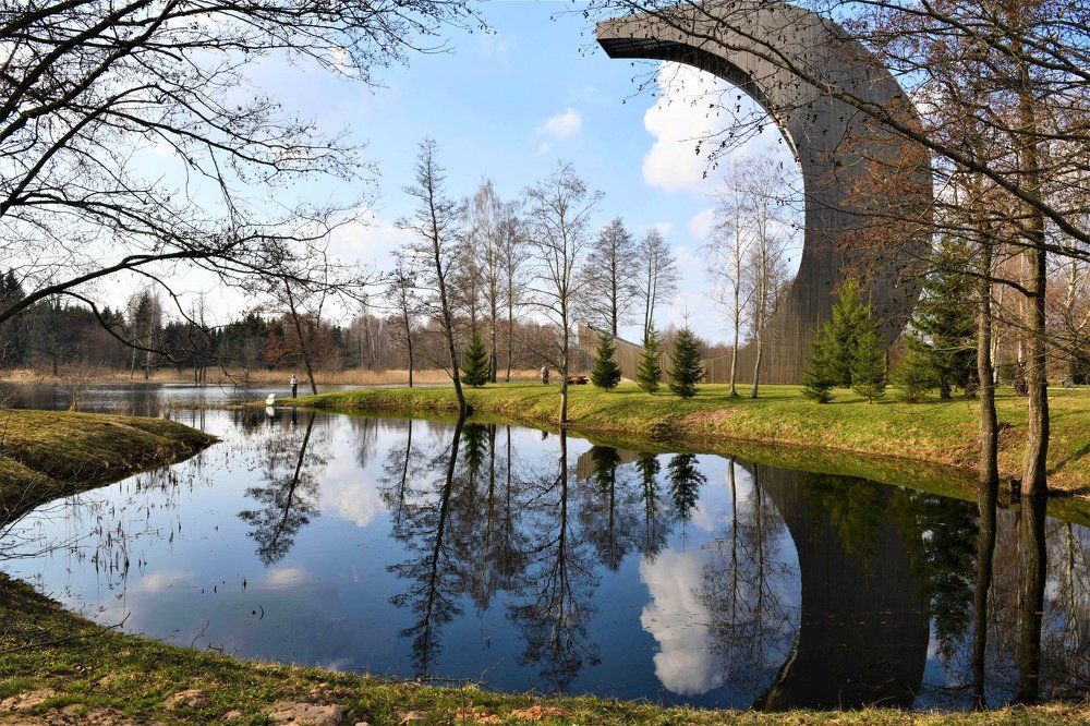 Карстовое озеро