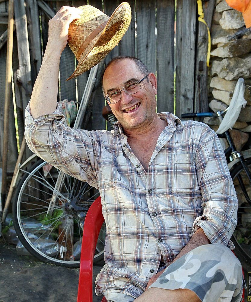 Володенька