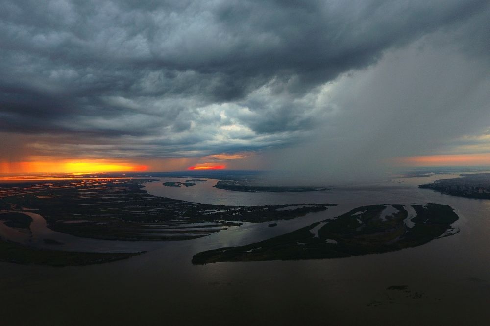 Вечер над Амуром