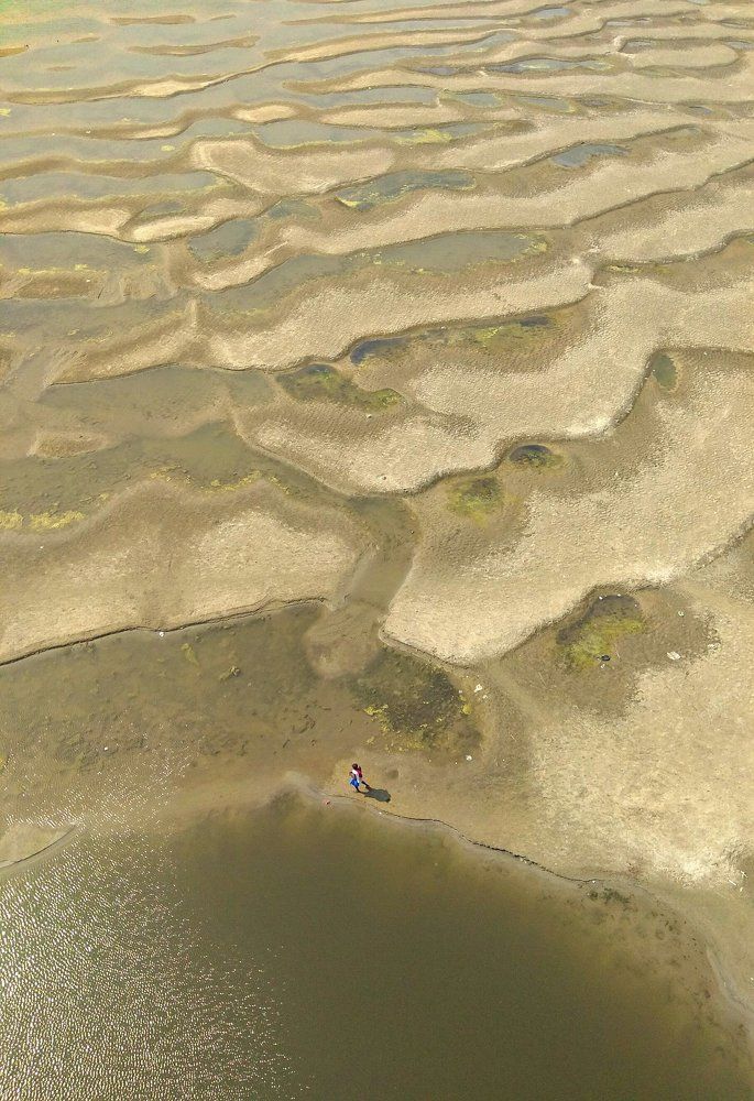 Ariel minimalist travler