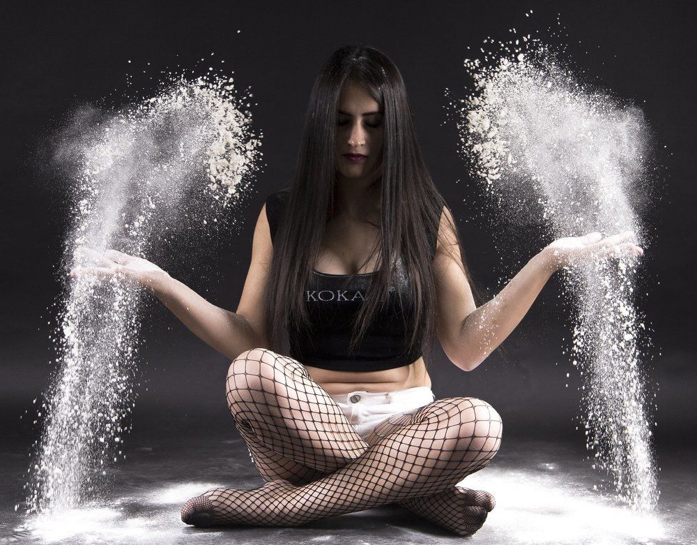 Flour throwing