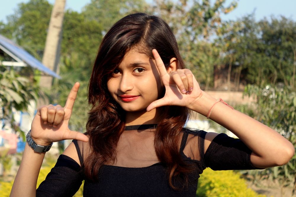 ID: My Junior Assistant And Model