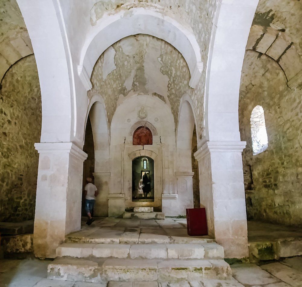 в старой церкви