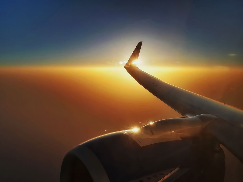 мы улетаем от заката