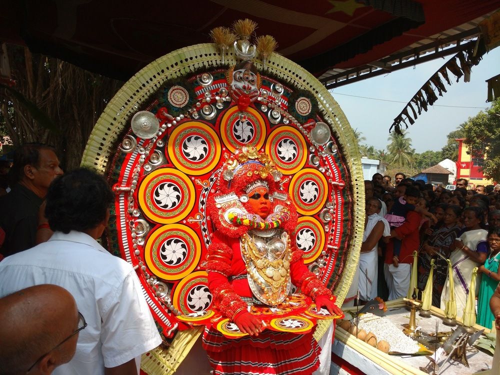 Theyyam, Indian folk dance