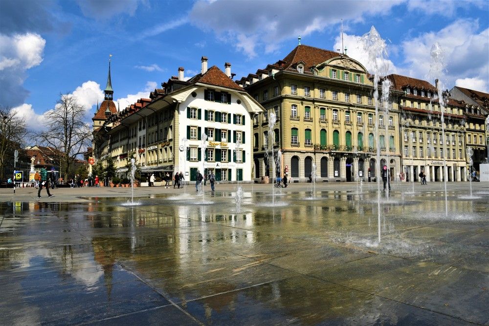 Живой фонтан