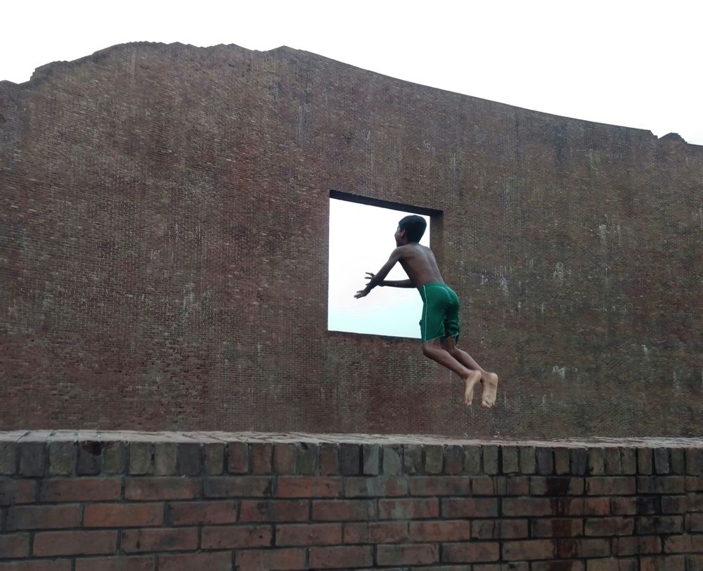 Flying of freedom