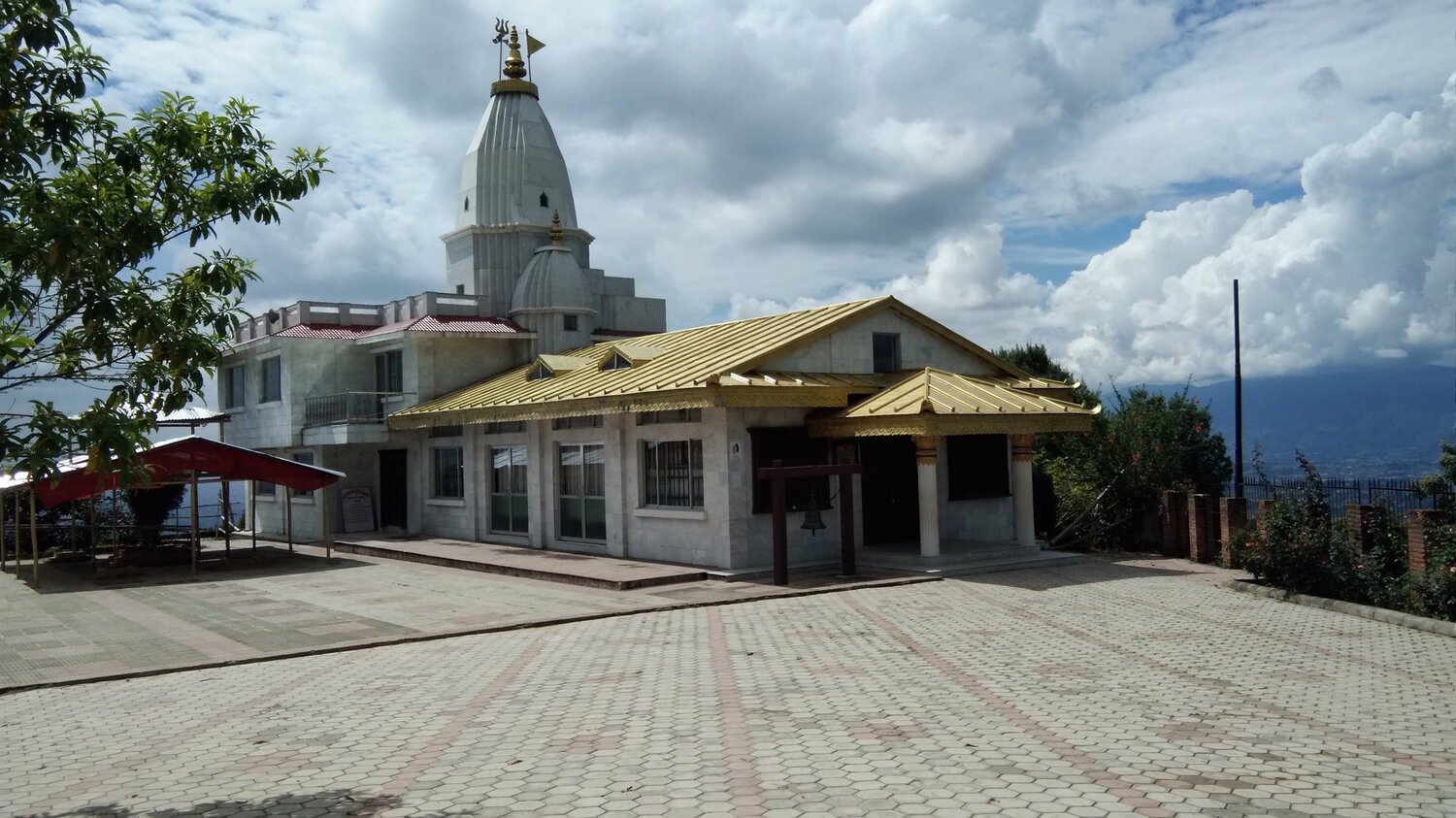 Pilot Baba Ashram