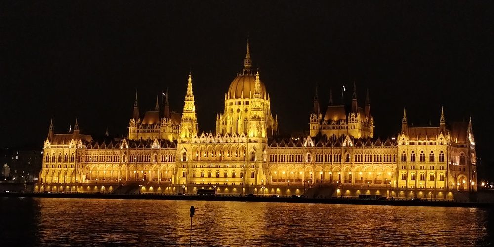 Парламент в Будапеште