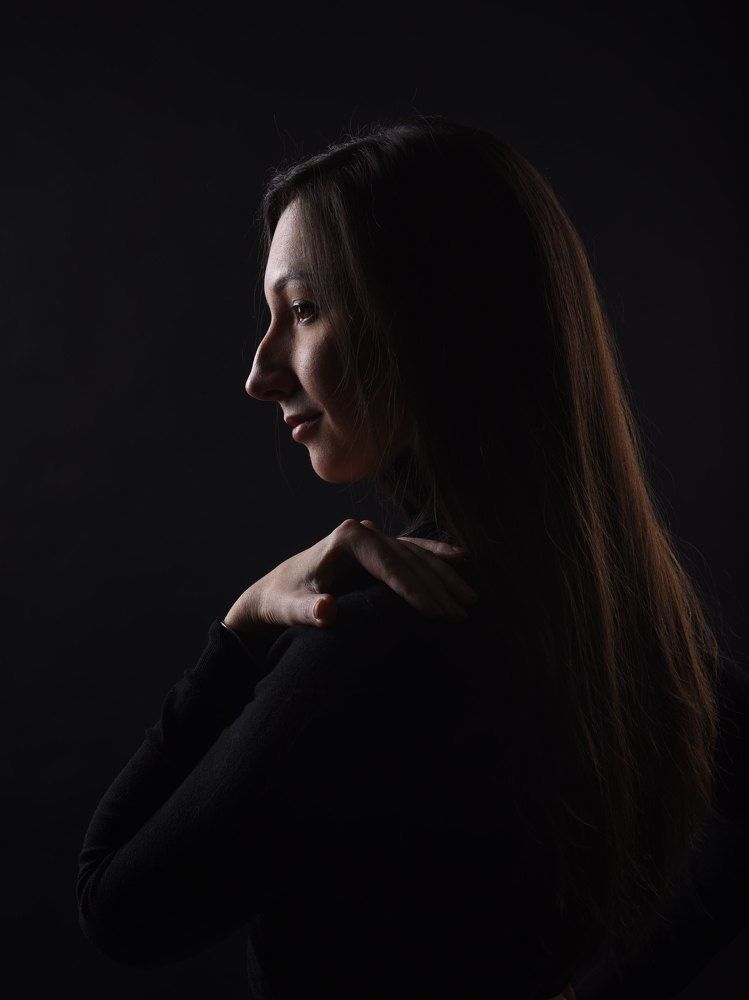 Портрет Анастасии в профиль