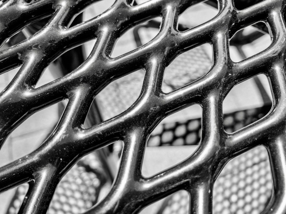 A view through the outside table to the ground