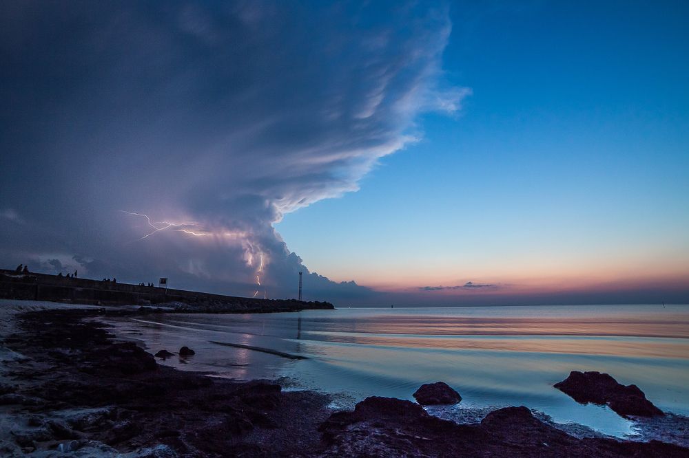 Вечная борьба-добро и зло