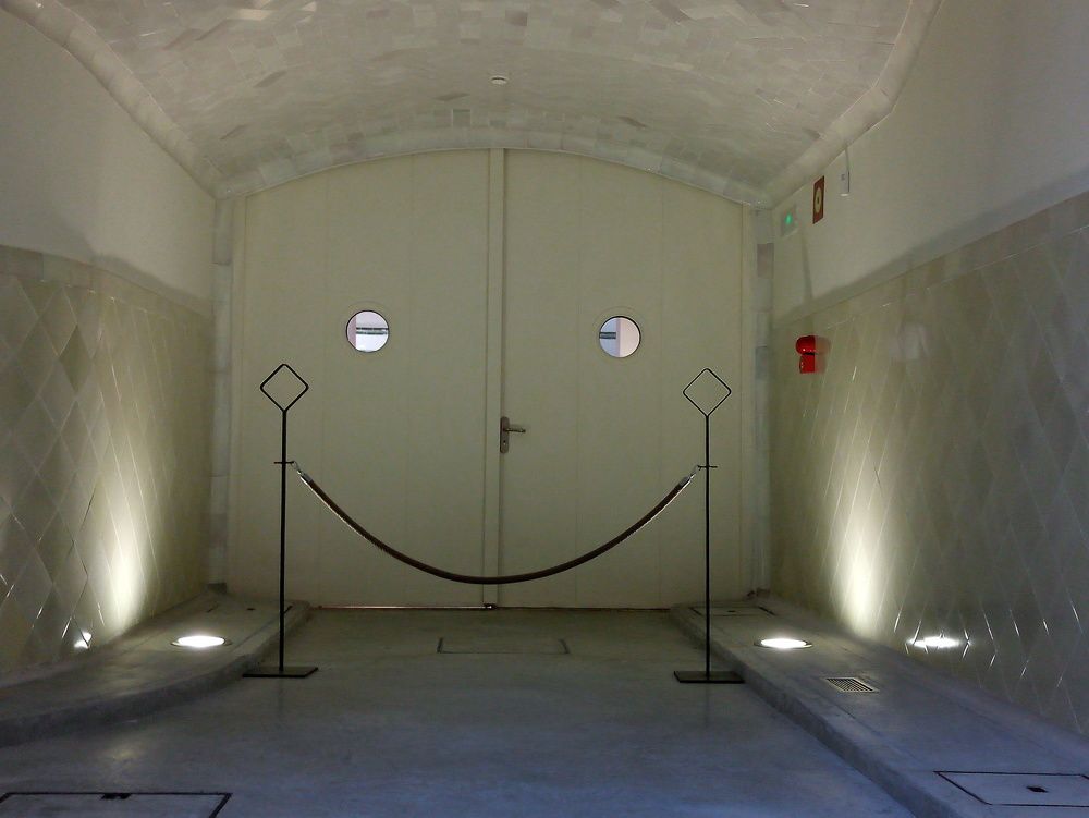 Poltergeist -Smiling door- San Pao hospital - Barcelona