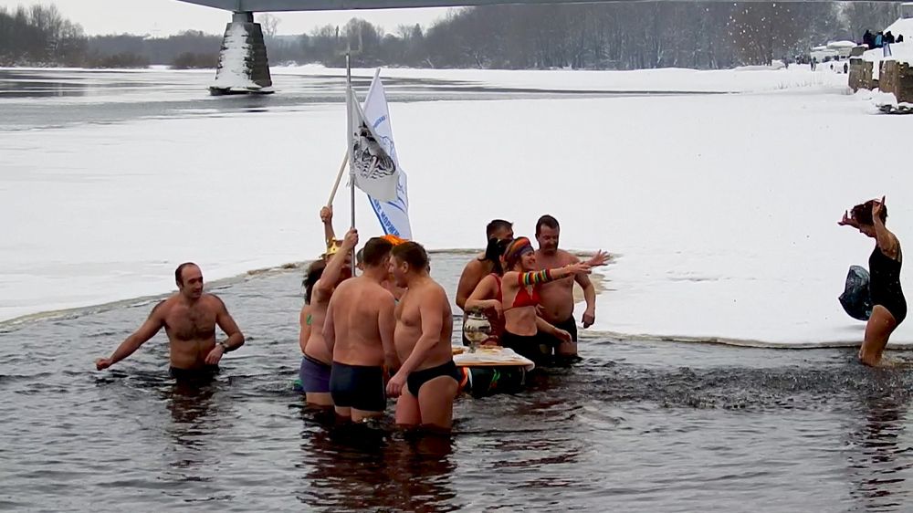 Здоровые  духом.