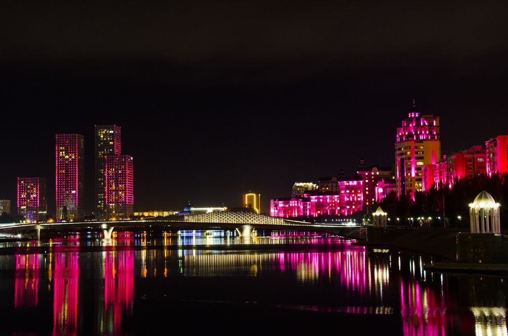 Астана, набережная