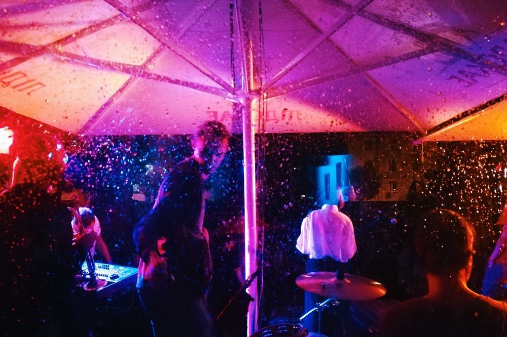 Уличная вечеринка