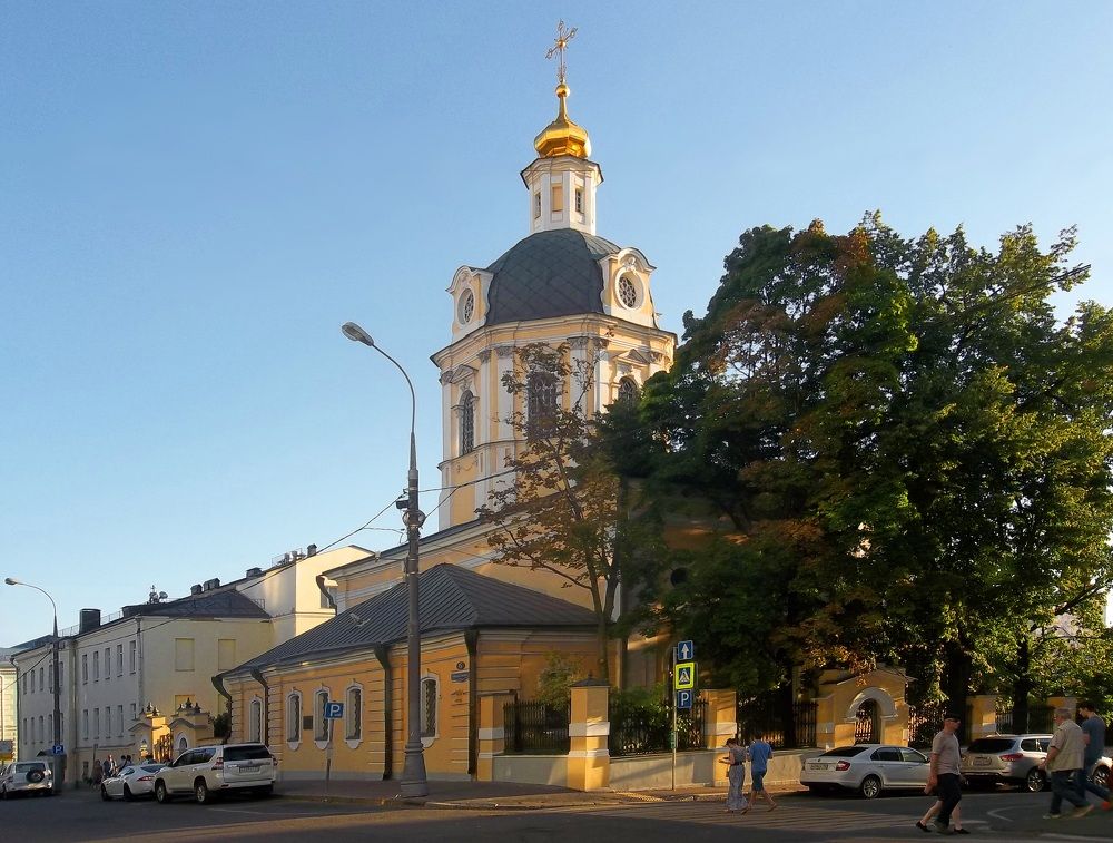 Никольская церковь в Звонарях (Москва)