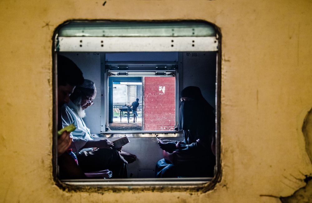 Frame into Frame, Life into Life