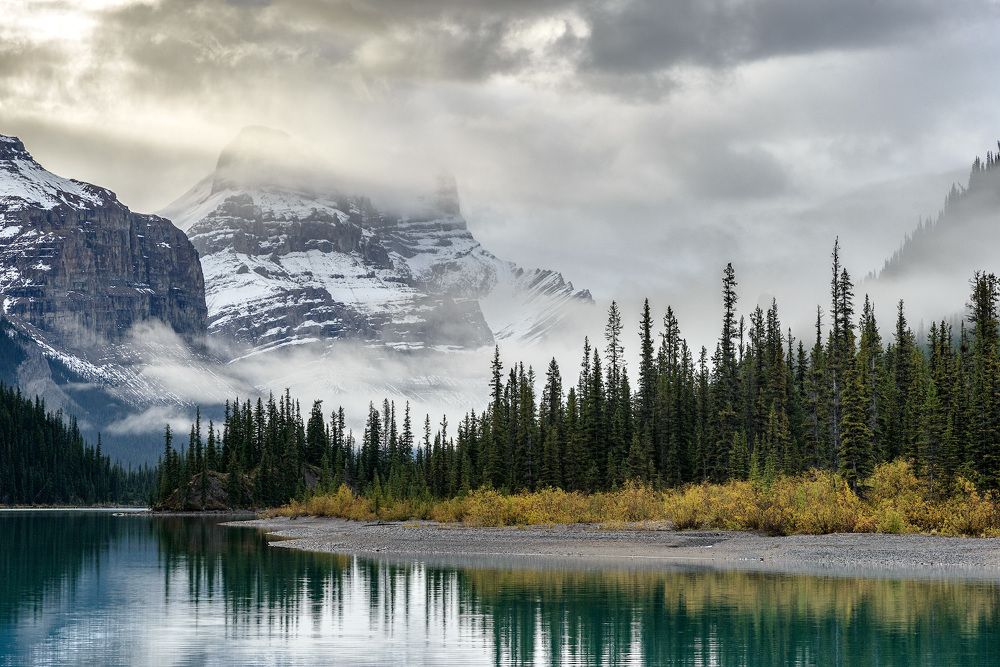 Утро в Скалистых горах