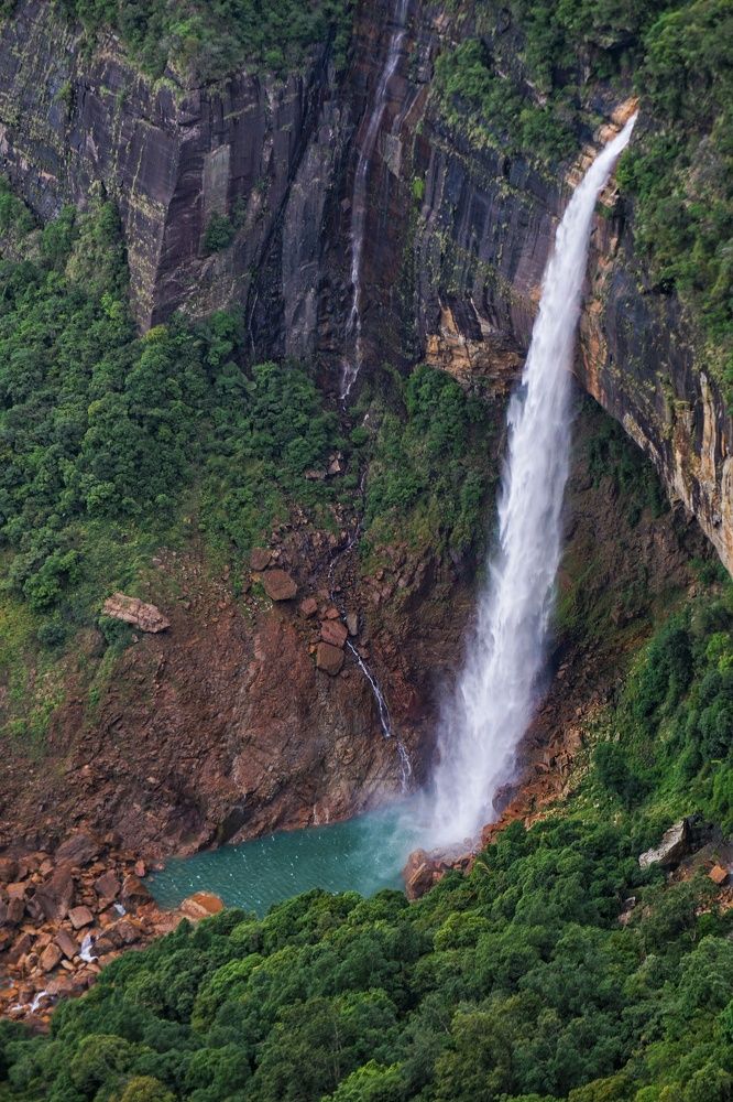 Nohkalikai Waterfall
