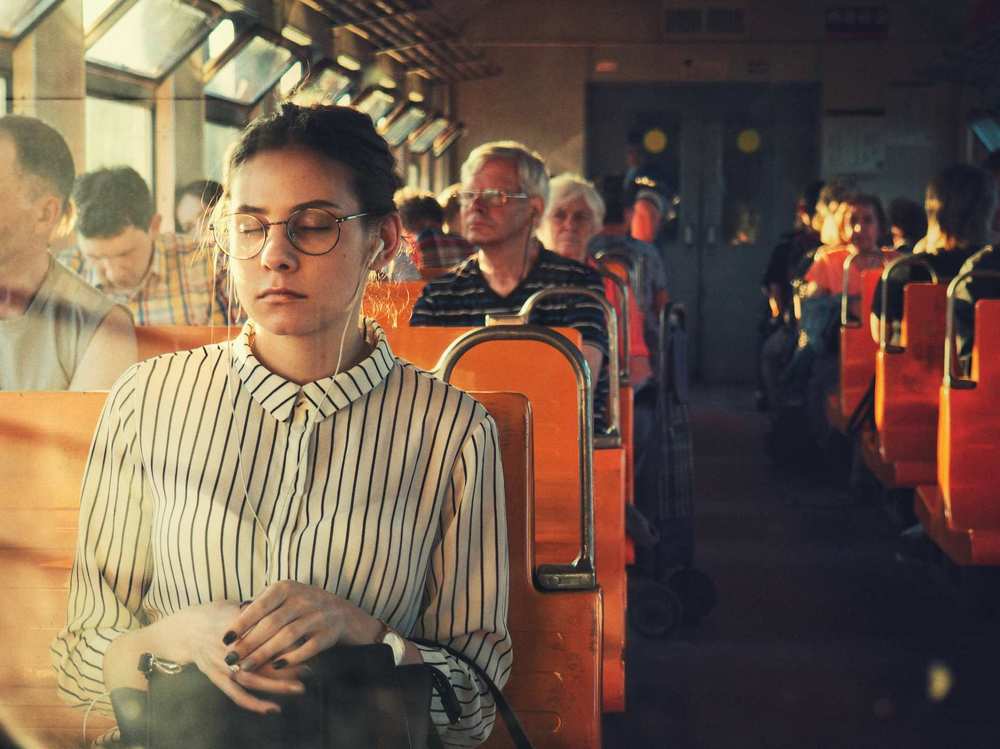 Попутчица в вечерней электричке