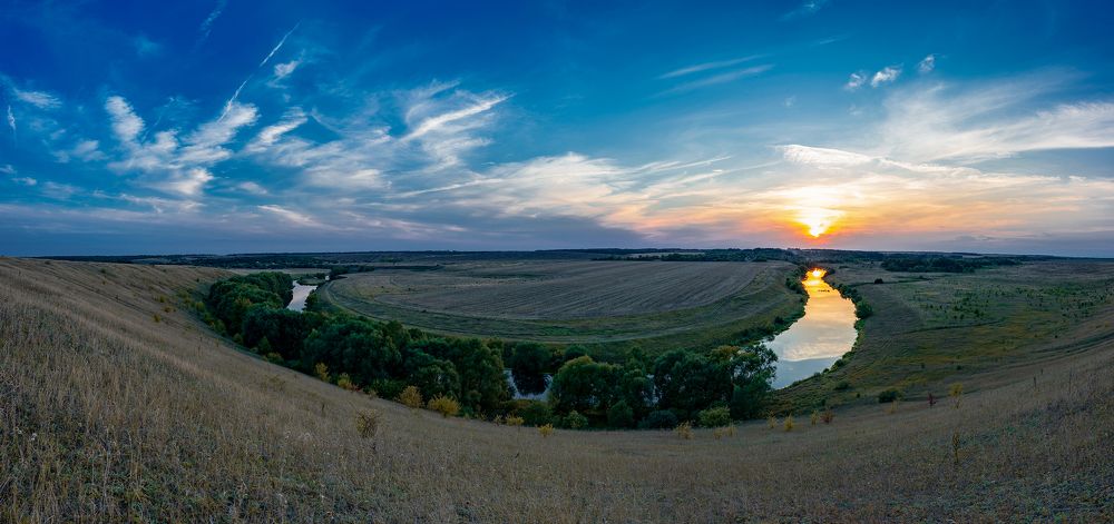 Закат на берегу Дона