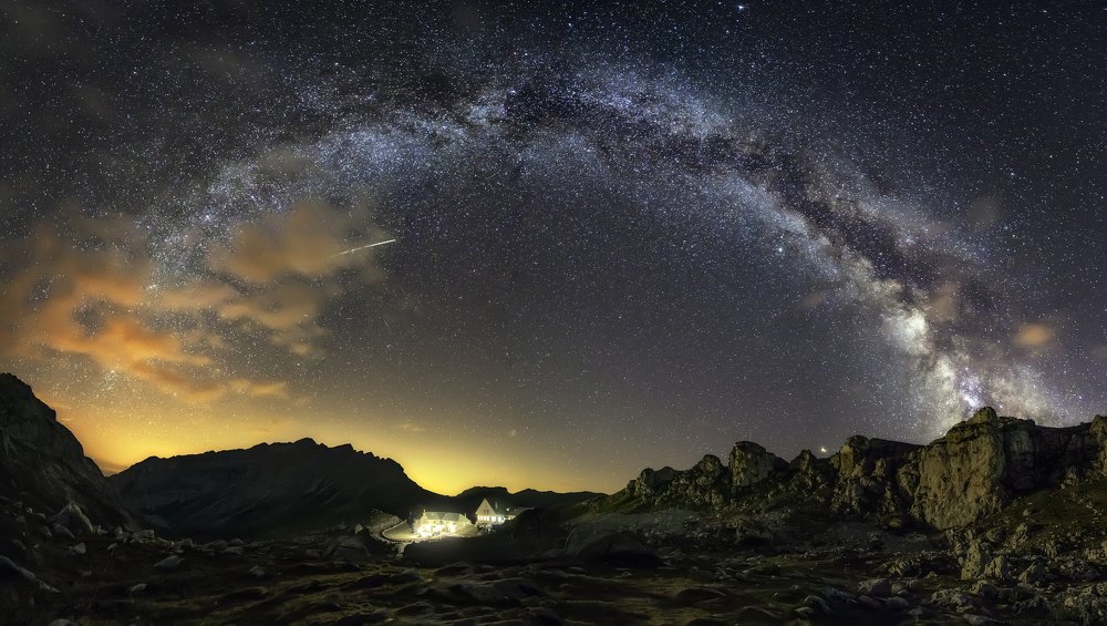 A refuge under the stars