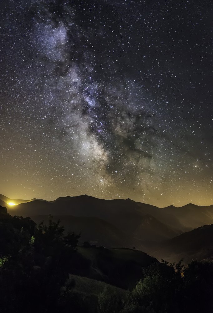 A horse on the mountains