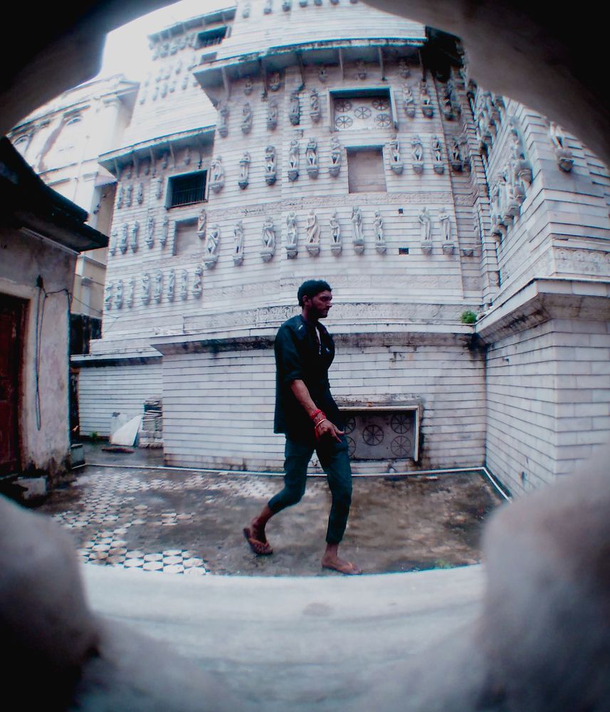 Walking in the frames