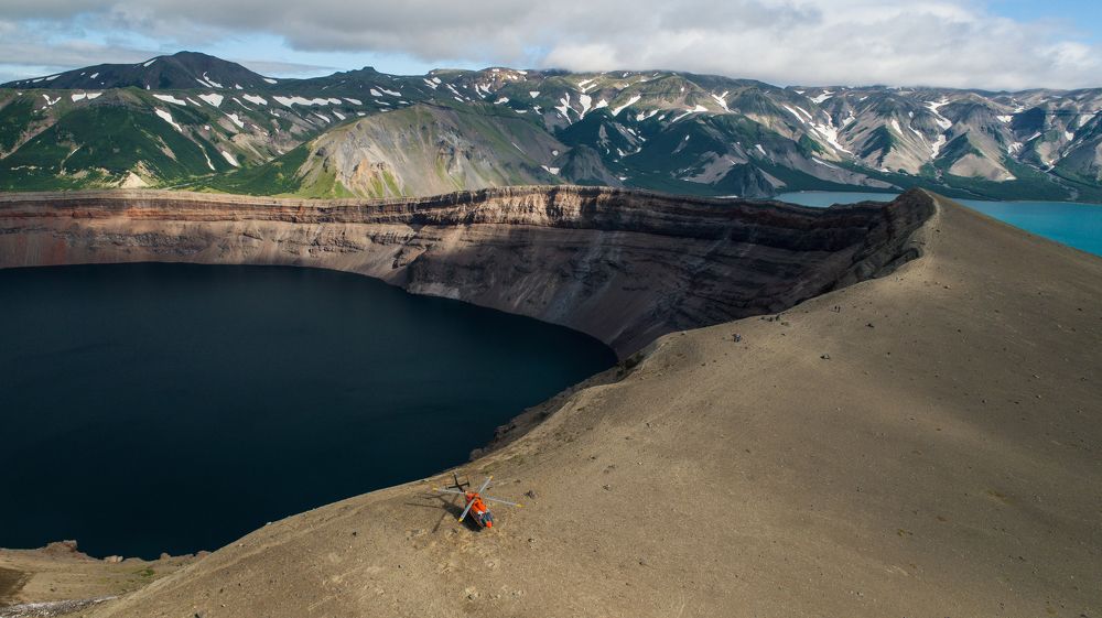 Кальдера вулкана Ксудач