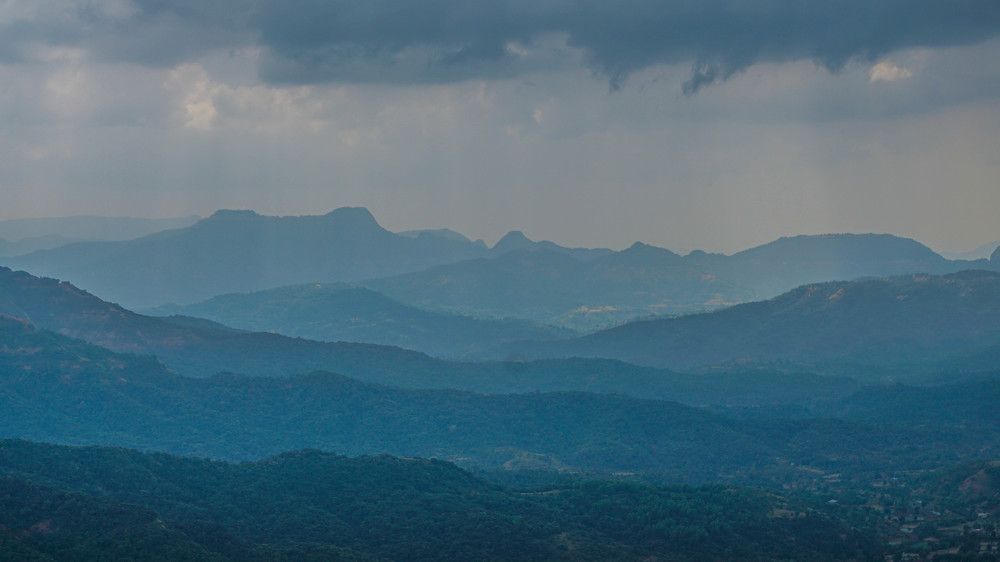 Cloudy mountains