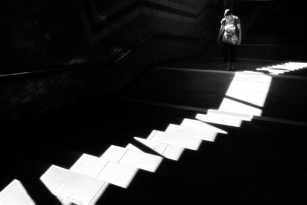 На лестнице