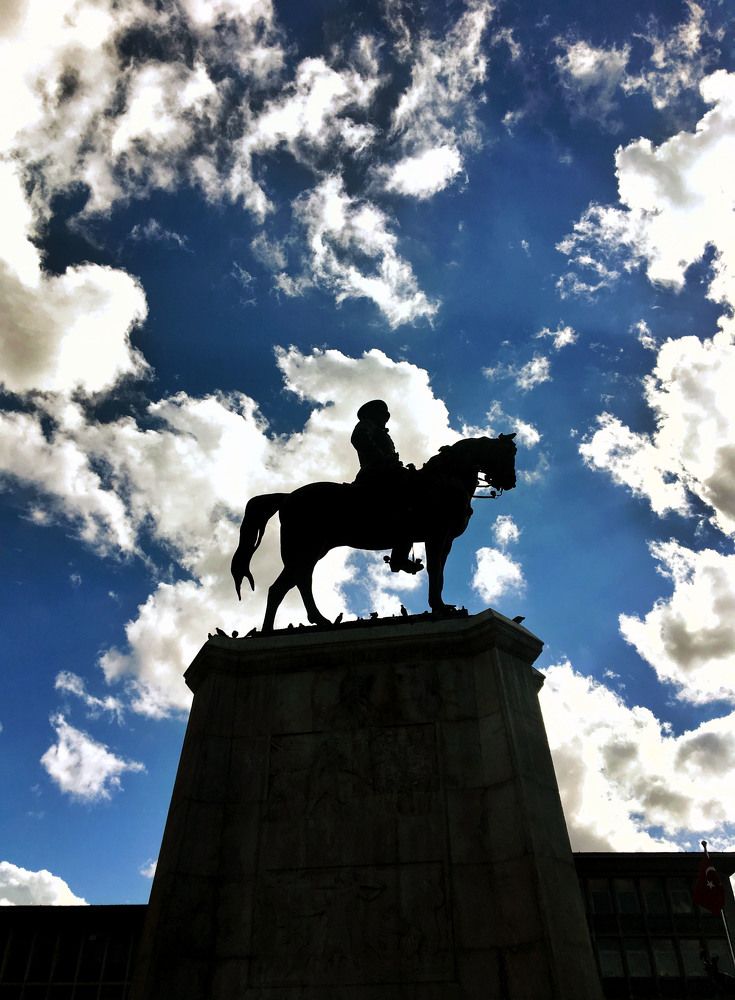 GÖKYÜZÜ VE ATATÜRK