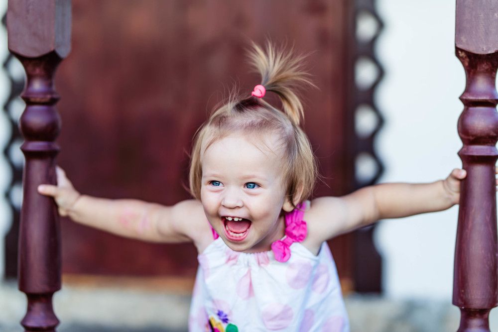 Догони меня