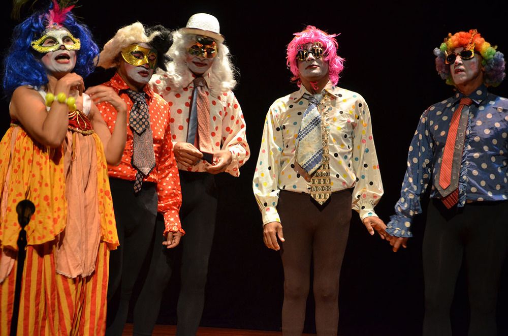 obra de teatro: ¨ Vivir en paz¨