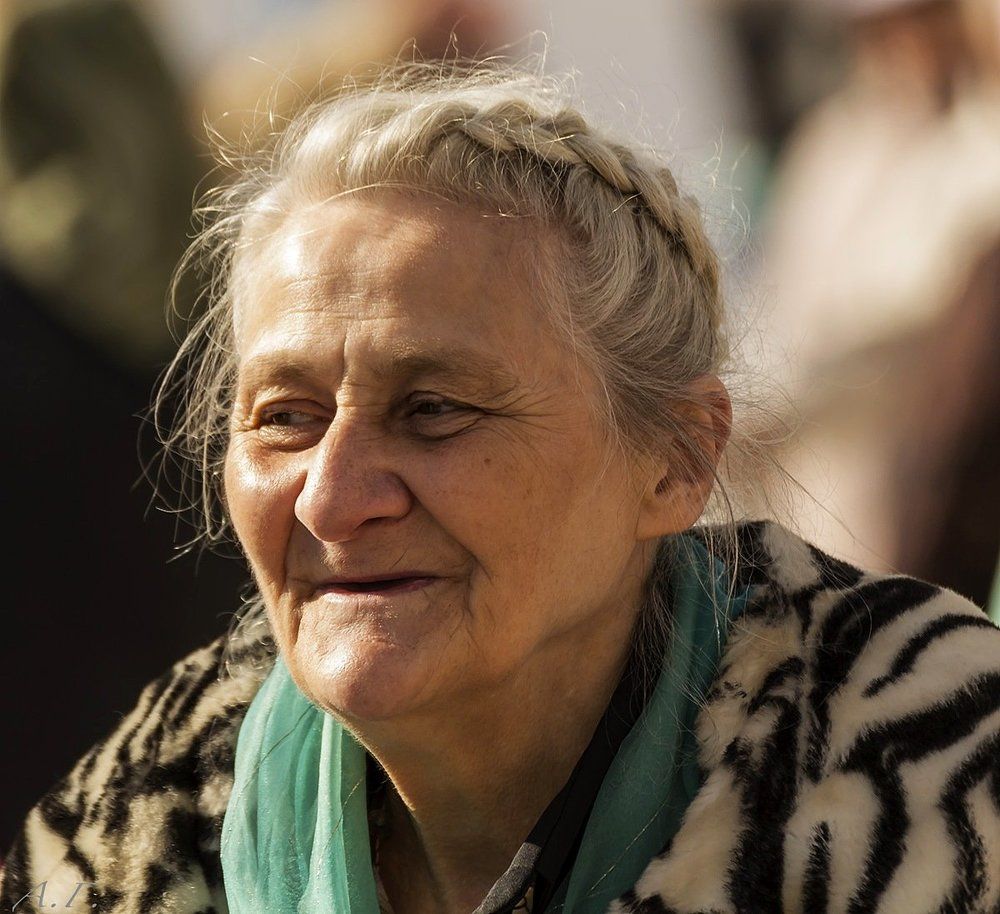 И хорошее настроение..