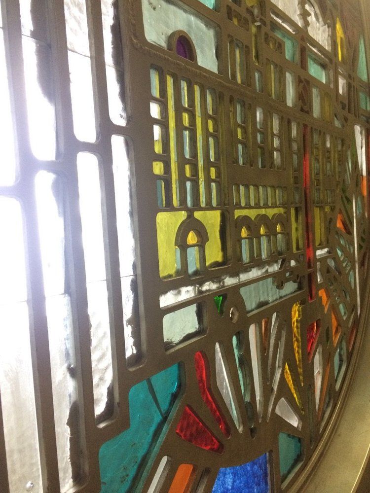 Витражи в метро